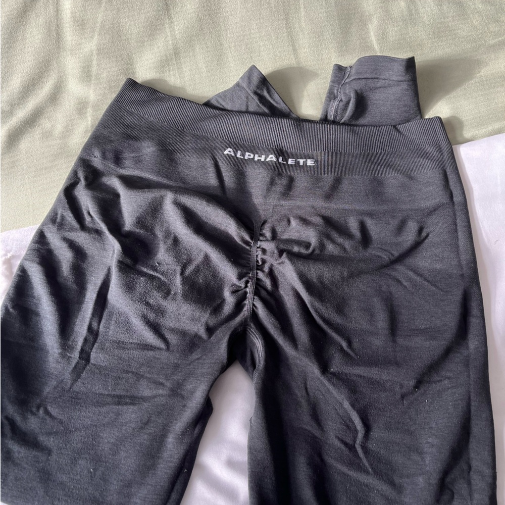 Alphalete Amplify Legging- color shadow, Size L